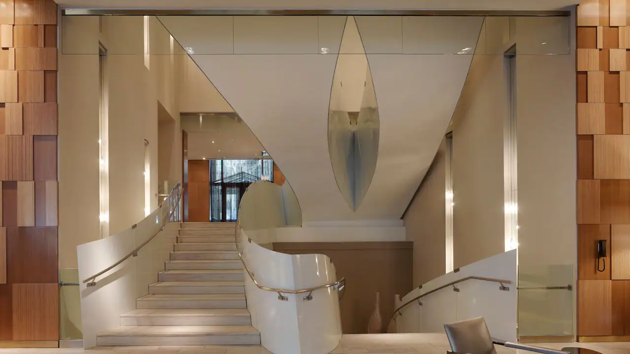 NYCAW-P110-Staircase.16x9